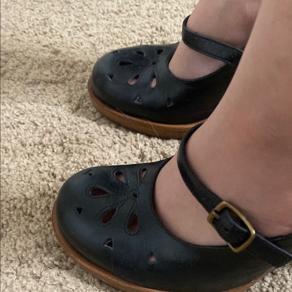 Dr. Sholl’s Leather Black Mary Jane Platform Heels size 8M - Picture 6 of 15